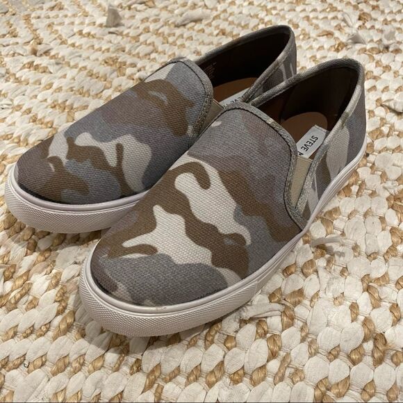 Steve Madden Camo Slip On Sneakers - Picture 3 of 9